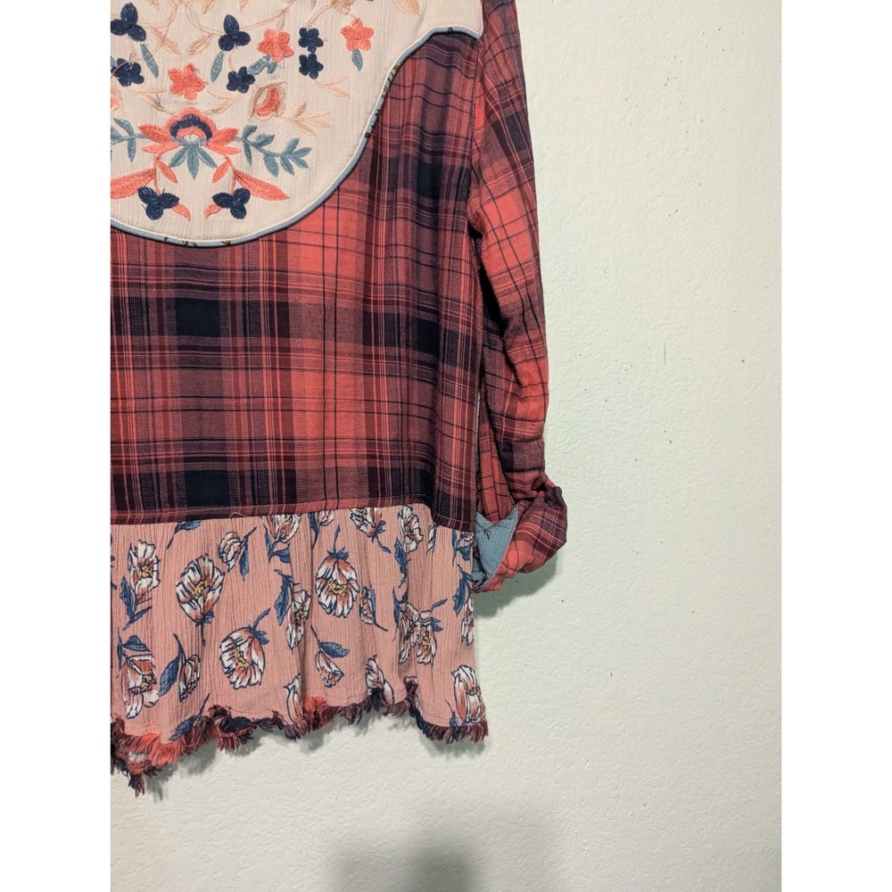 Womens John Mark Mixed Media Plaid Floral Embroidered Button Down Top Red Med - Picture 14 of 15